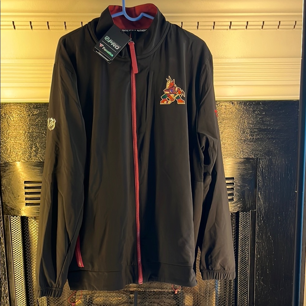 Phoenix Coyotes Black Lightweight Full Zip Jacket NHL Authentic Pro Size XL -New